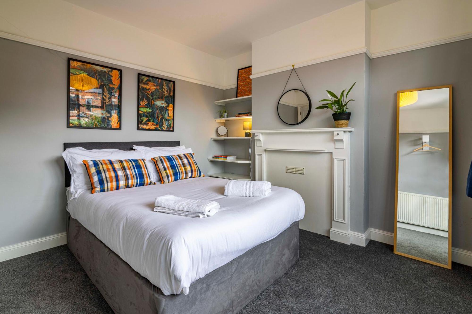 Lovely 4Bdr Home- Off Street Parking Sleeps 7 Nottingham Kültér fotó