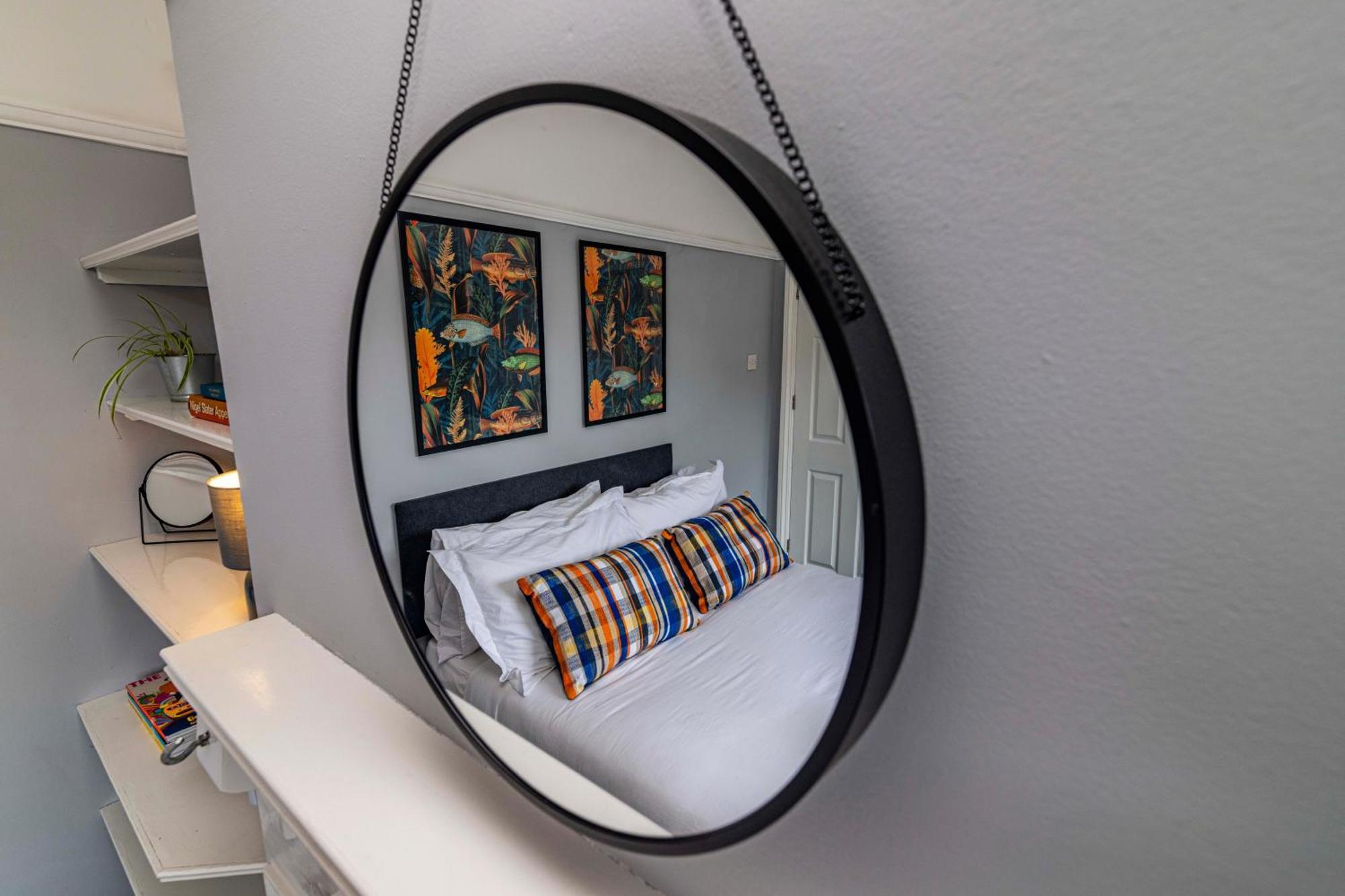 Lovely 4Bdr Home- Off Street Parking Sleeps 7 Nottingham Kültér fotó
