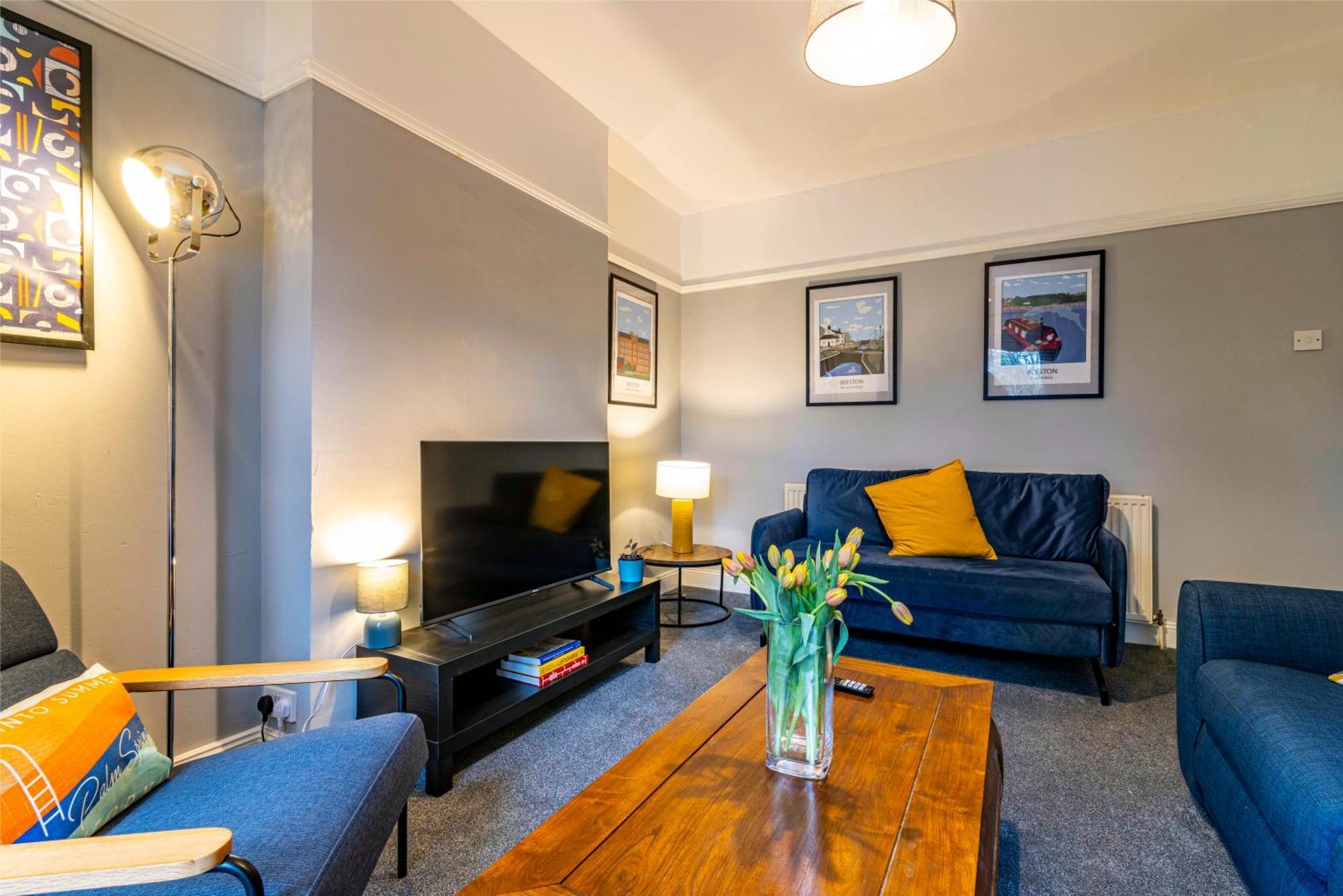 Lovely 4Bdr Home- Off Street Parking Sleeps 7 Nottingham Kültér fotó