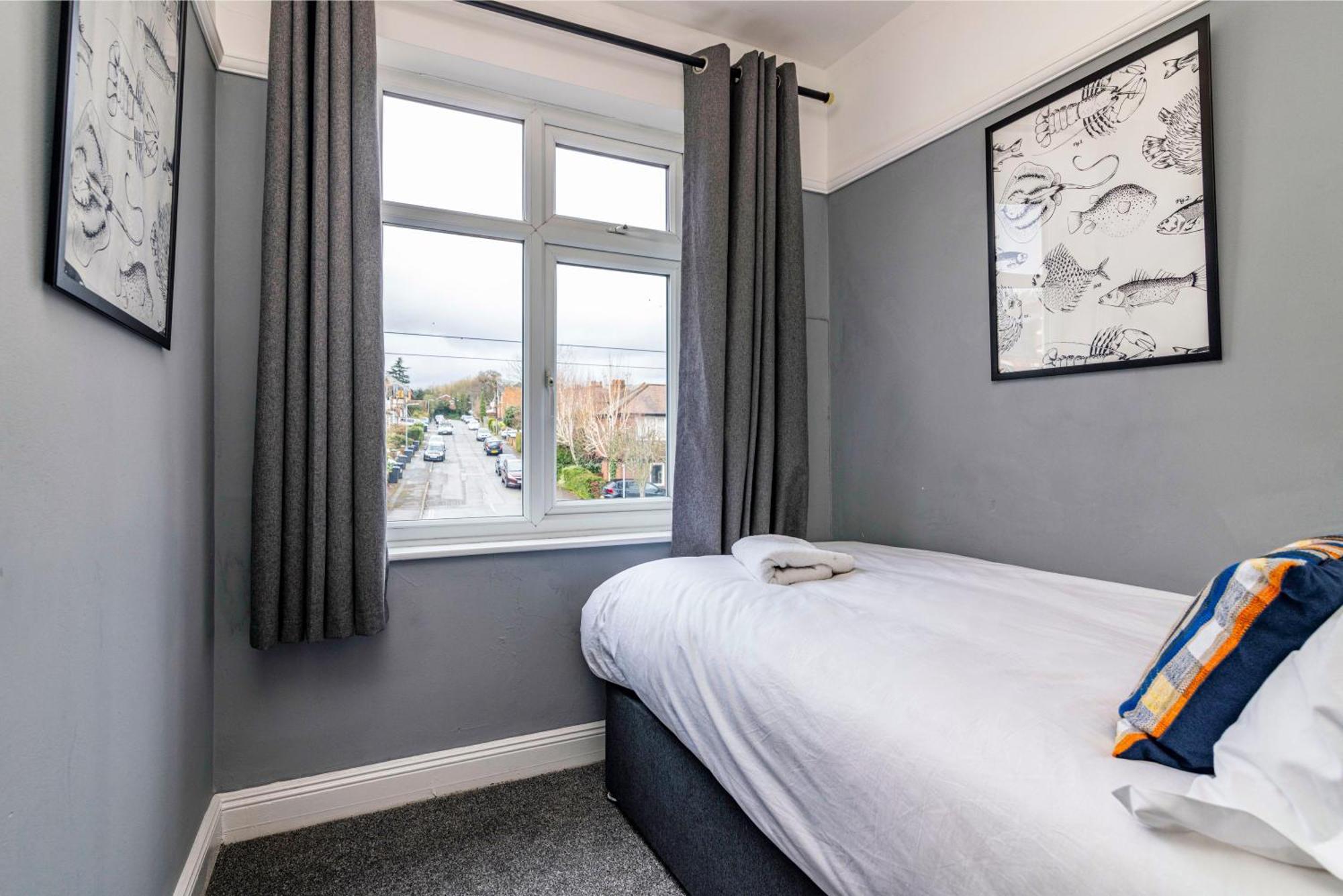 Lovely 4Bdr Home- Off Street Parking Sleeps 7 Nottingham Kültér fotó